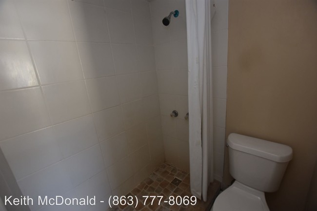 1805 Reynolds Rd, Lakeland, FL 33801 - Room for Rent in Lakeland, FL ...