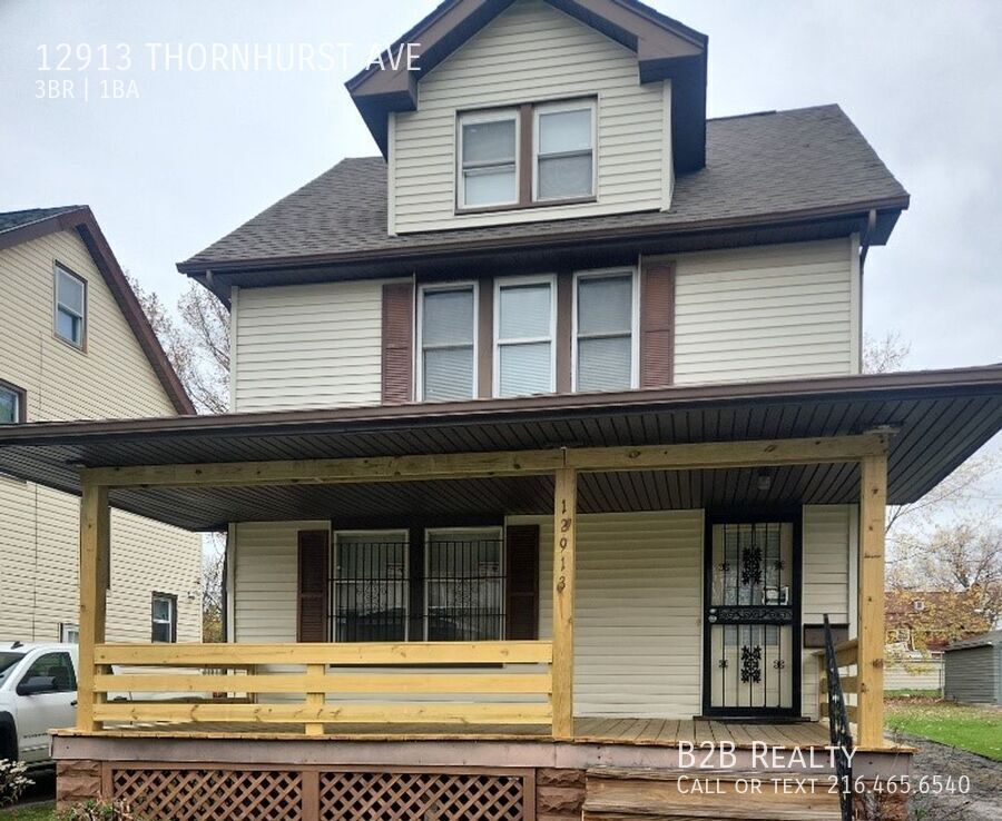 Primary Photo - Spacious 3-Bedroom Single-Family Home Avai...