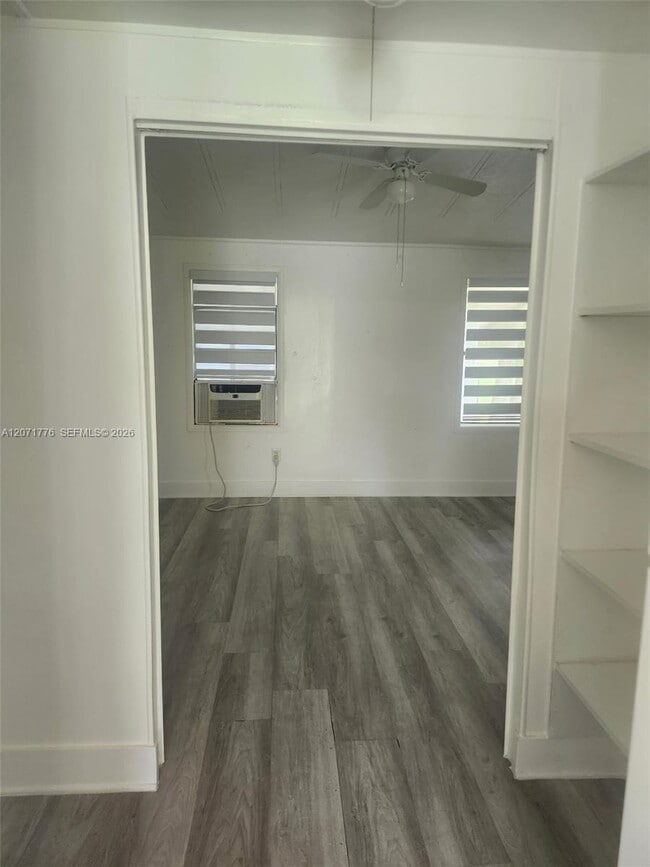 Building Photo - 13070 SW 11th St