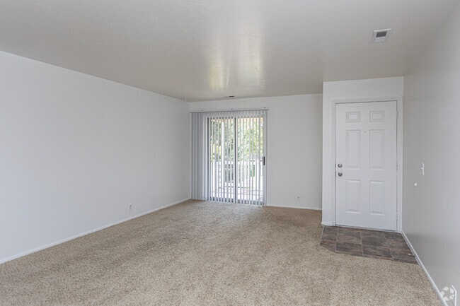 2BR, 1BA - 1,000SF - Highland Pointe Apartments