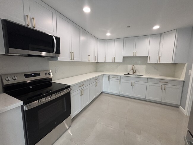 Foto del edificio - 4032 Hoku Ave