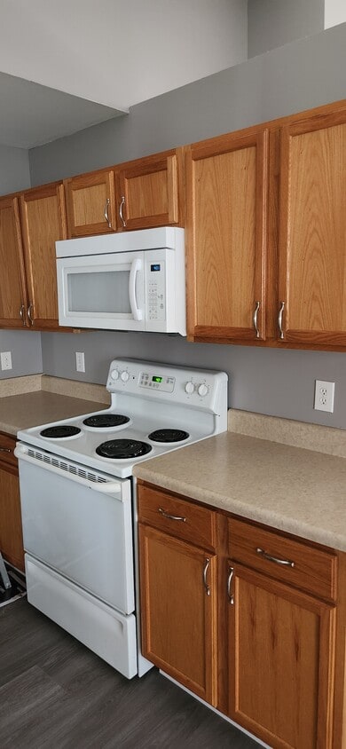 Kitchen - 3265 Trenchard Ln