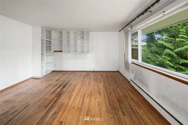 Building Photo - 14034 84th Ave NE