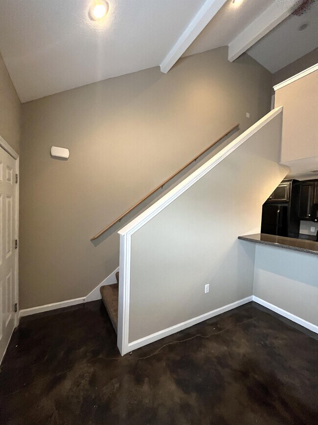 Foto del edificio - 2519 Forest Home Rd