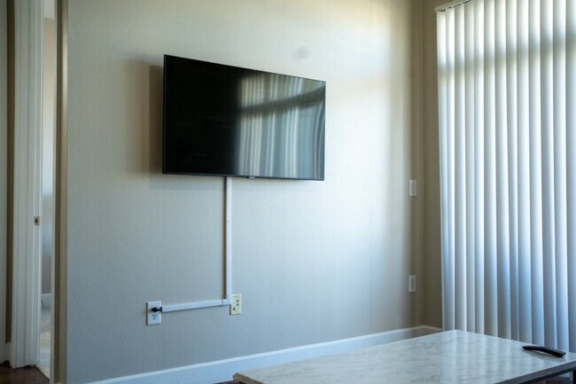 Foto del edificio - 791 Town and Country Blvd