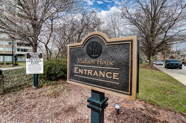 Foto del edificio - 2324 Madison Rd