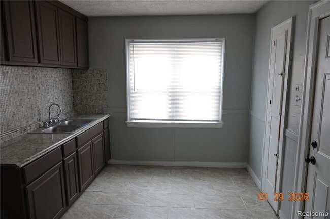 Building Photo - 15444 Appoline St