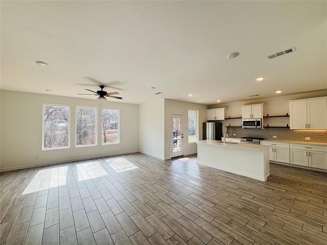 Foto del edificio - 4508 Hogan's Alley Dr