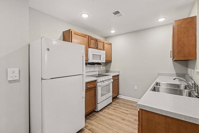 Building Photo - Bridlewood Crossing