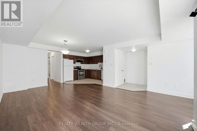 Photo du bâtiment - 2355 Sheppard Ave W