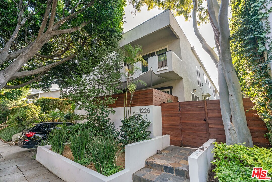 Foto principal - 1226 Franklin St