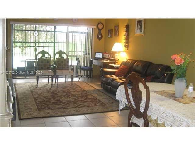 Foto principal - 10315 NW 9th St Cir