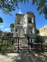 Building Photo - 4040 W Polk St