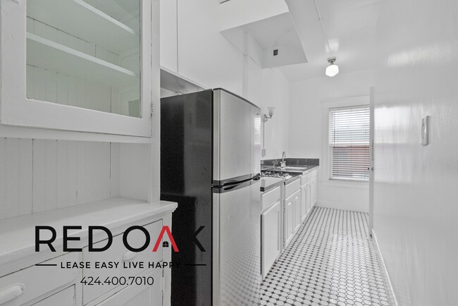 Foto del edificio - ~2 Months FREE~ Contemporary Studio with L...