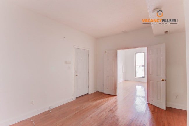 Building Photo - 326 Paca Street
