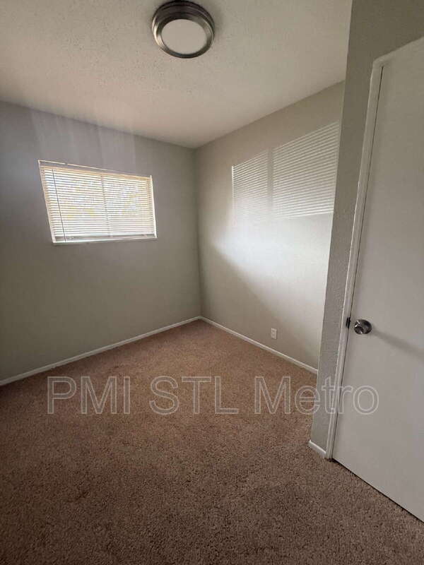 Foto del edificio - 205 Grampian Rd