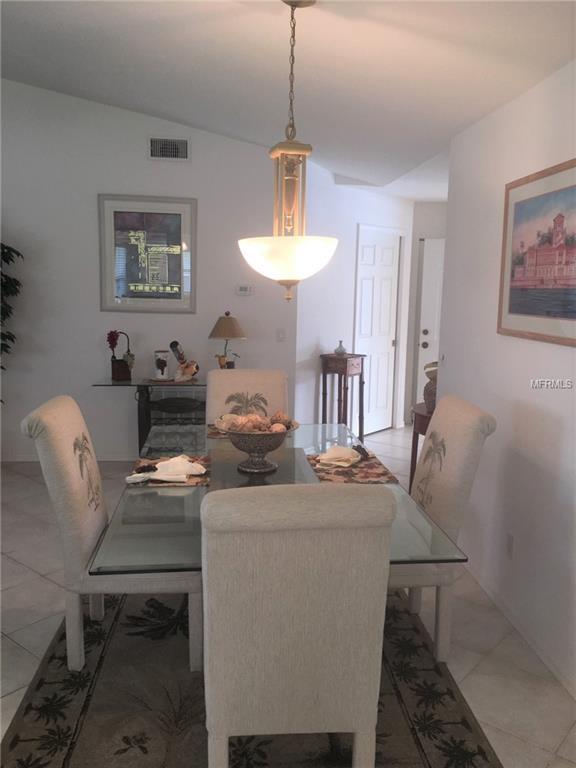 Building Photo - 5800 Sabal Trace Dr