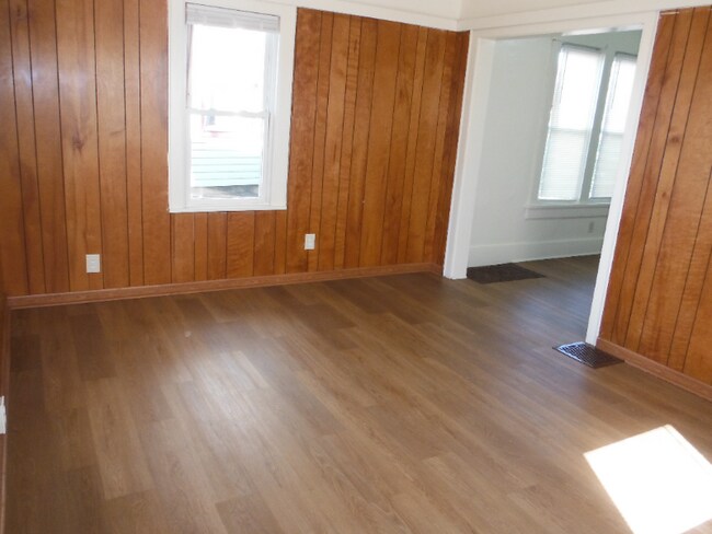Foto del edificio - 1418 Woodland Ave NW
