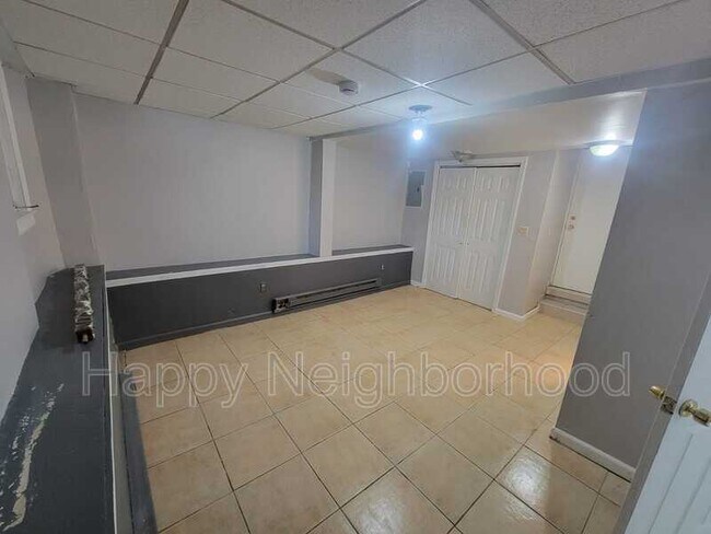 Foto del edificio - 222 E Main St