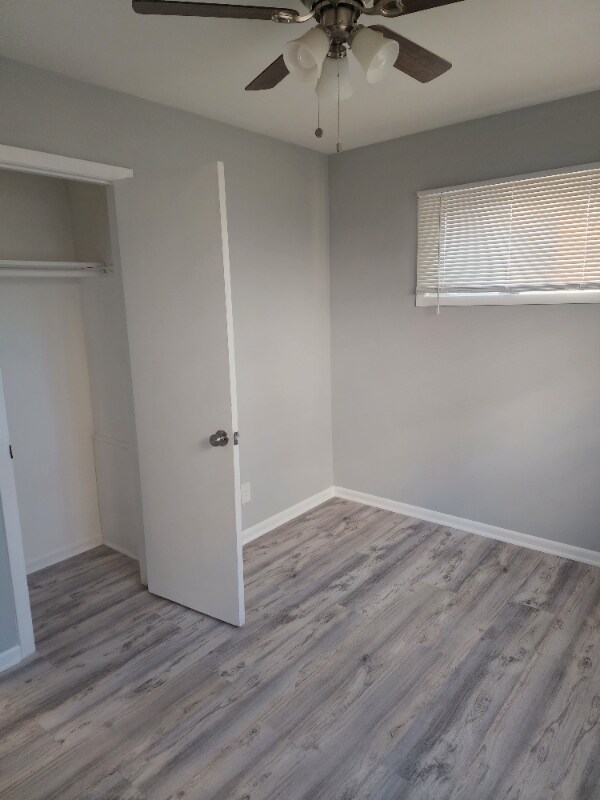 Building Photo - 526 S 36th St