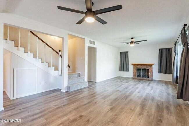 Foto del edificio - 505 W Howe St