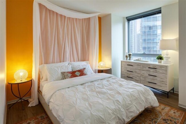 Foto del edificio - 340 E Wacker Dr