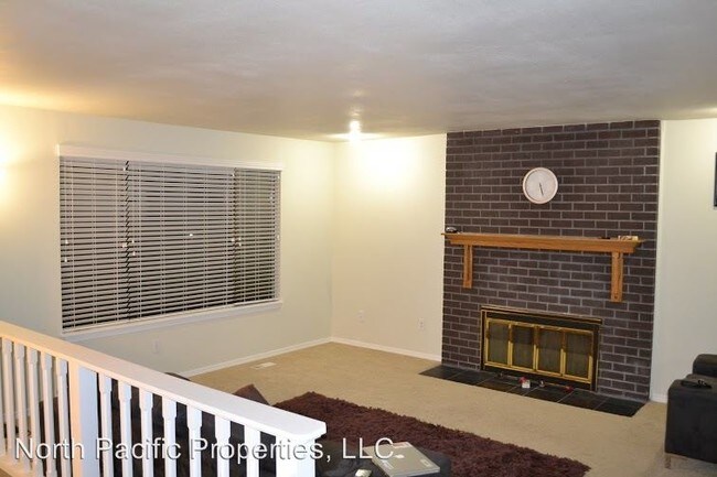 Foto del edificio - 3823 215th St SE
