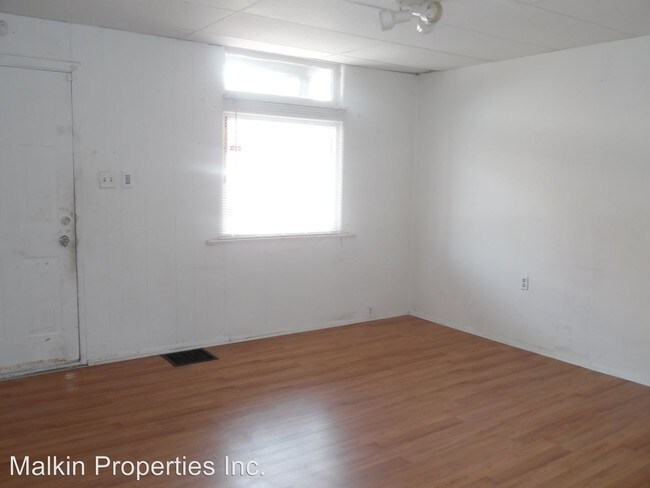 Building Photo - 10 Cuyler Ave