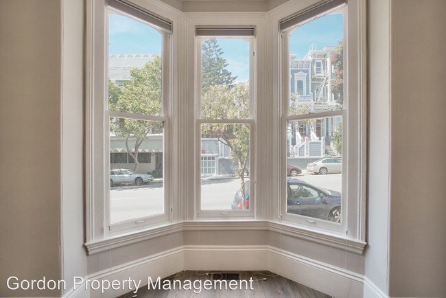 Building Photo - 3 br, 2 bath House - 2107 Bush Street