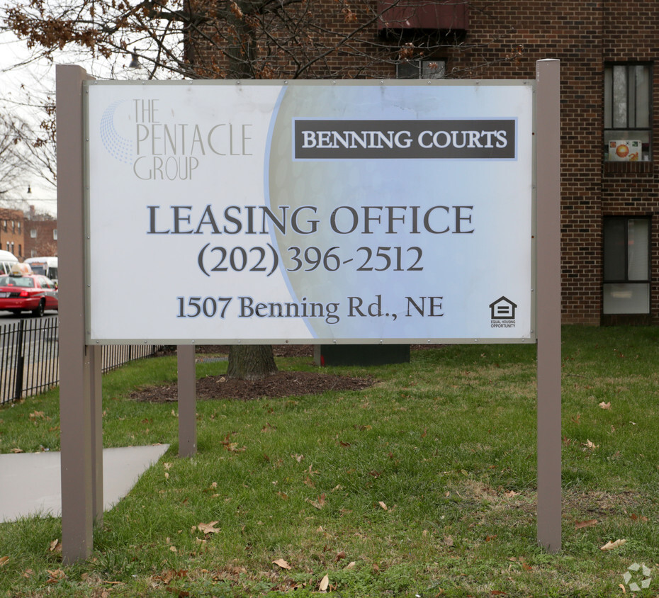 Foto del edificio - Benning Courts