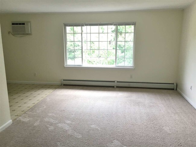 Building Photo - 289 Pine St