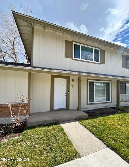 Foto del edificio - 835 Ridgewood Dr