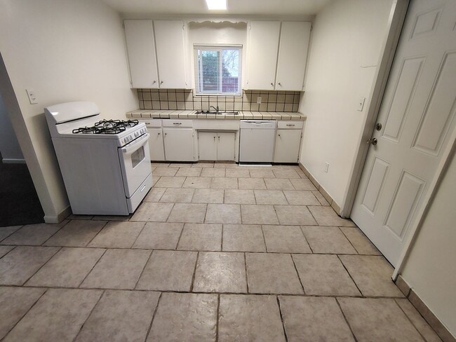 Foto del edificio - 1914 Freida Ct