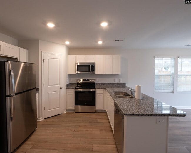 Building Photo - 218 Watkin Wy