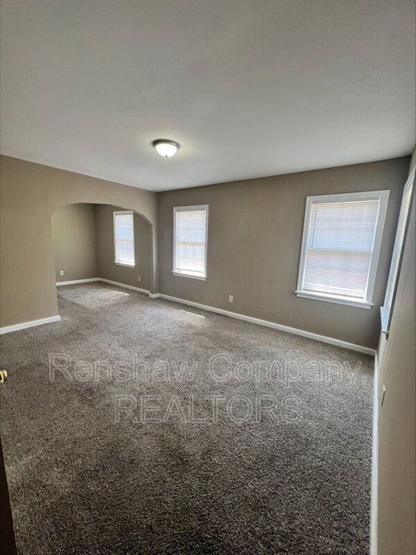 Foto del edificio - 54 Locust Ln