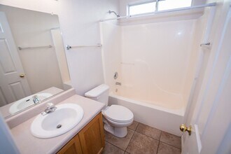 Building Photo - 1083 Desert Oak Pl