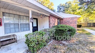 Building Photo - 6288 Hamilton Bridge Rd