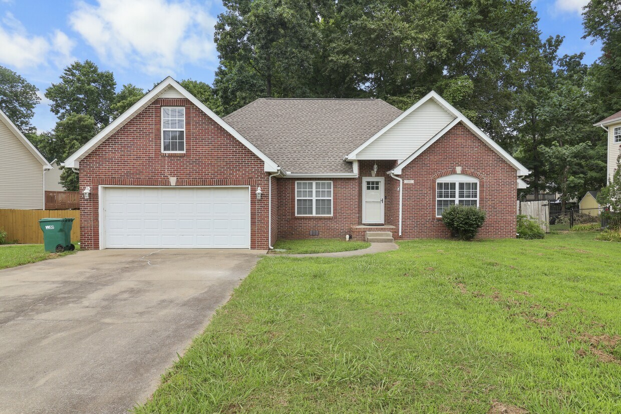 Foto principal - 1841 Darlington Dr