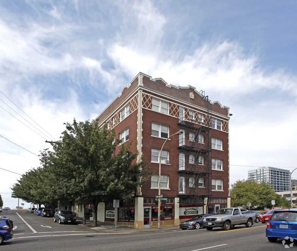 The Empress Building Apartments Portland, OR
