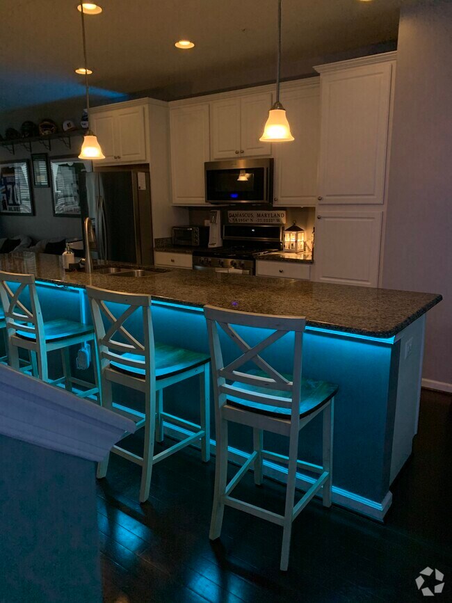 Furnished Townhomes for Rent in Frederick County, MD 4 Townhouses