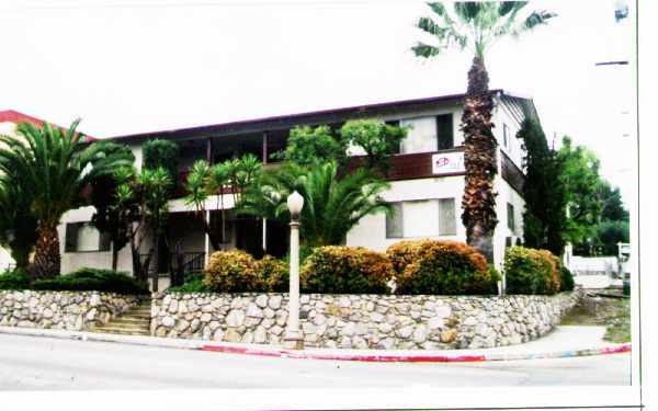 Primary Photo - 10304 Commerce Ave