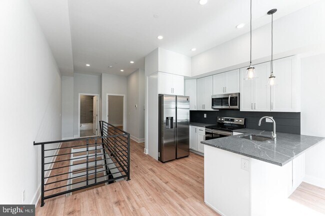 Foto del edificio - 2933 Salmon St