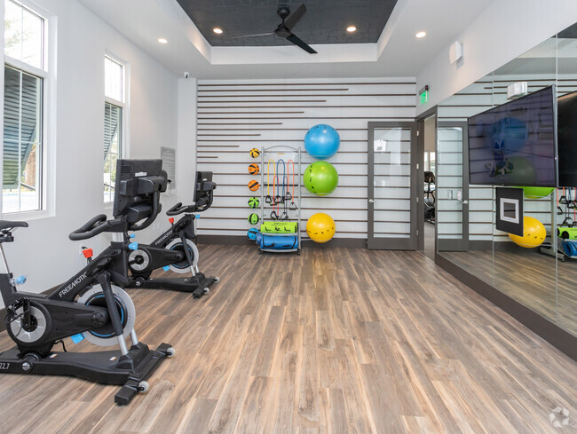 Fitness Center - Enclave at 3230