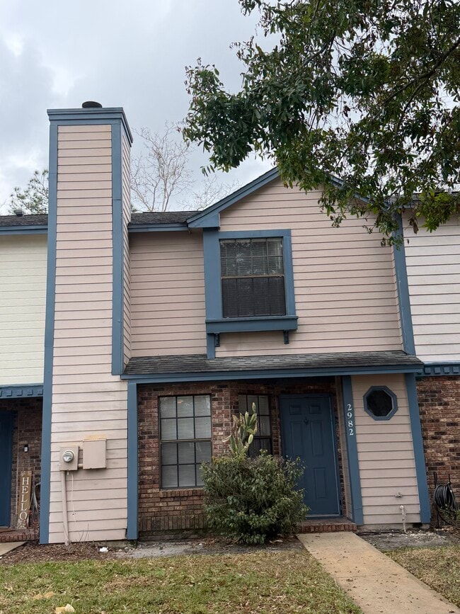 Photo - 2982 Embassy Ct Townhome