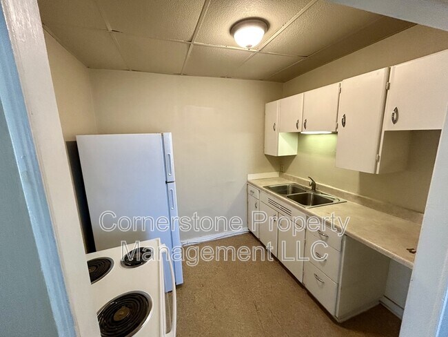 Foto del edificio - 617 E 4th St