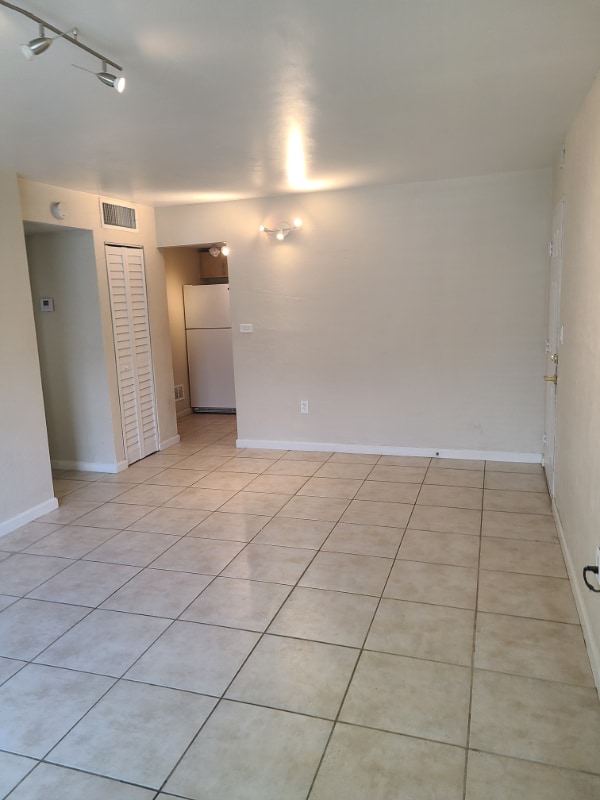 Primary Photo - 8607 SW 68th Ct