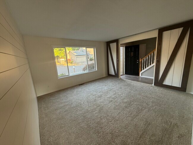 Foto del edificio - 8495 SW Tygh Loop