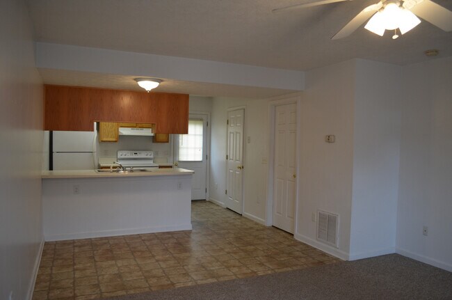 Foto del edificio - 171 Sandy Ln
