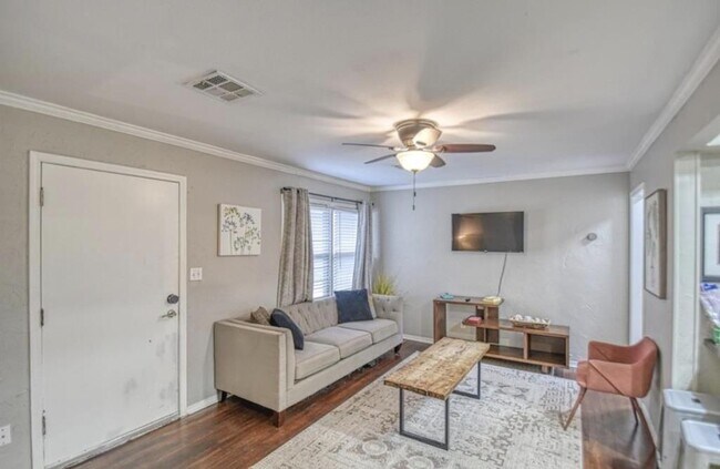 Foto del edificio - 4508 NW 34th St