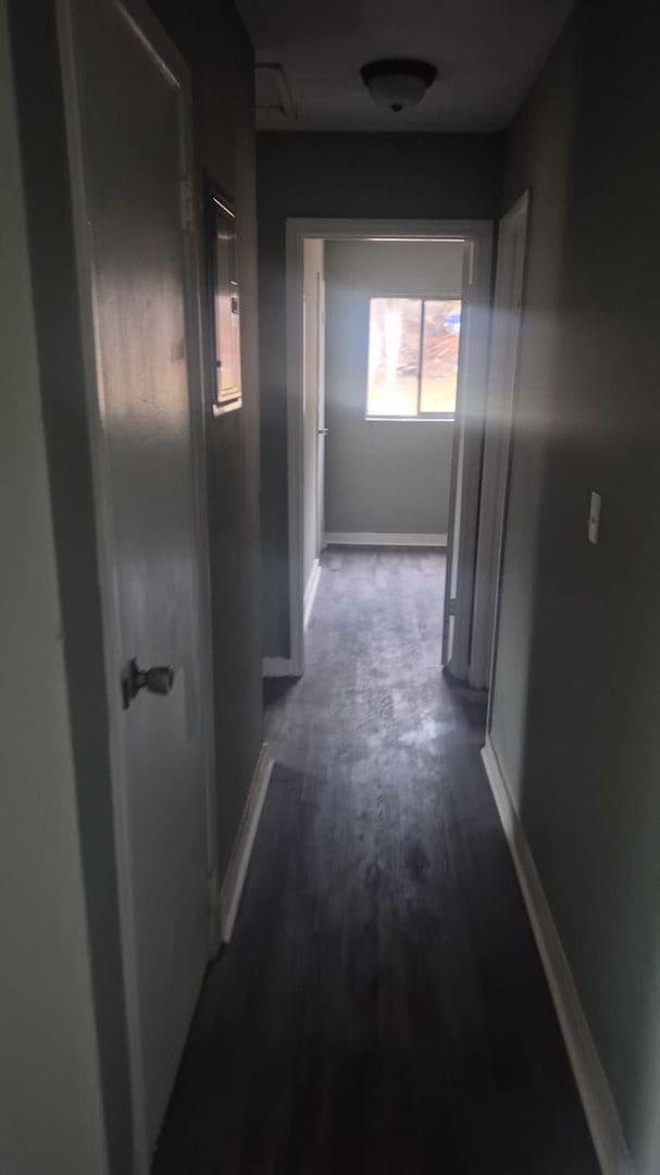 Foto del edificio - Cozy Home with Updated Flooring and Bright Rooms